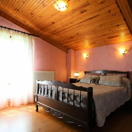 Maison Avec Cheminee Et Grand Terrain, Proche Nature Et Randonnees *