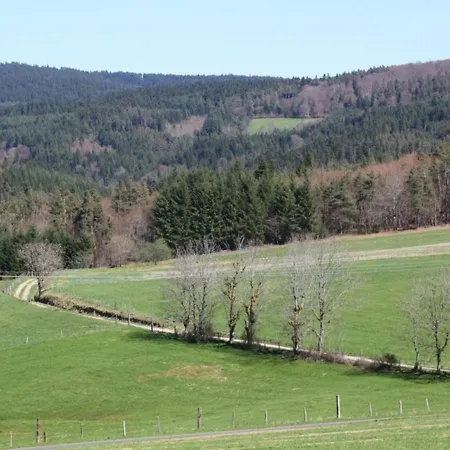 Maison Avec Cheminee Et Grand Terrain, Proche Nature Et Randonnees Casa rural